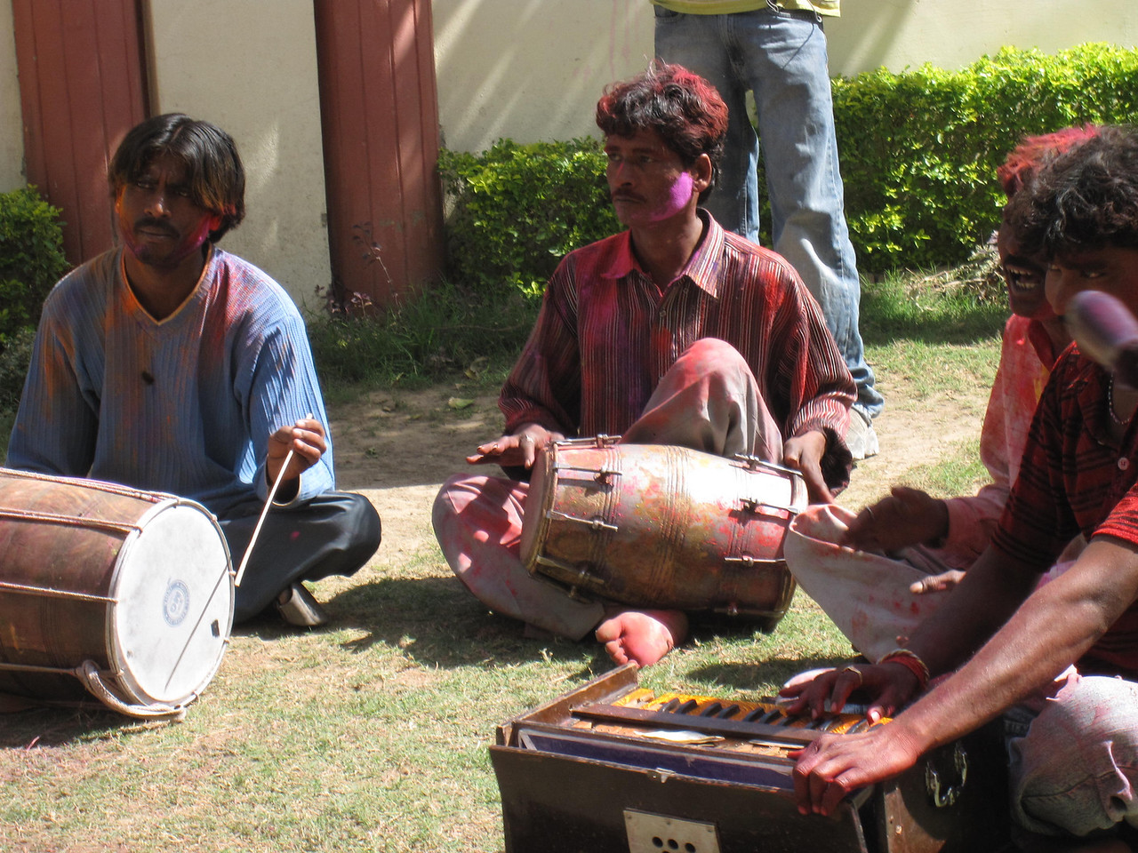 A local band played in the courtyard to make the festival of colors even more fun.