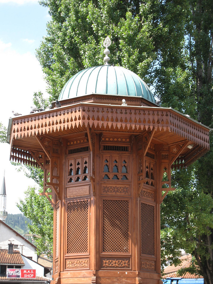 Pigeon square and famous Sebilj fountain in Sarajevo, Bosnia