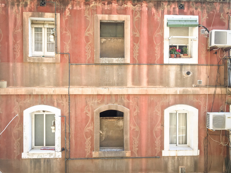 Pretty buildings in Barceloneta Pretty buildings in Barceloneta