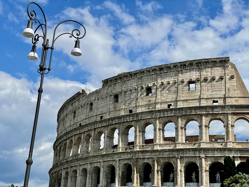 visiting the Colosseum with a toddler kid