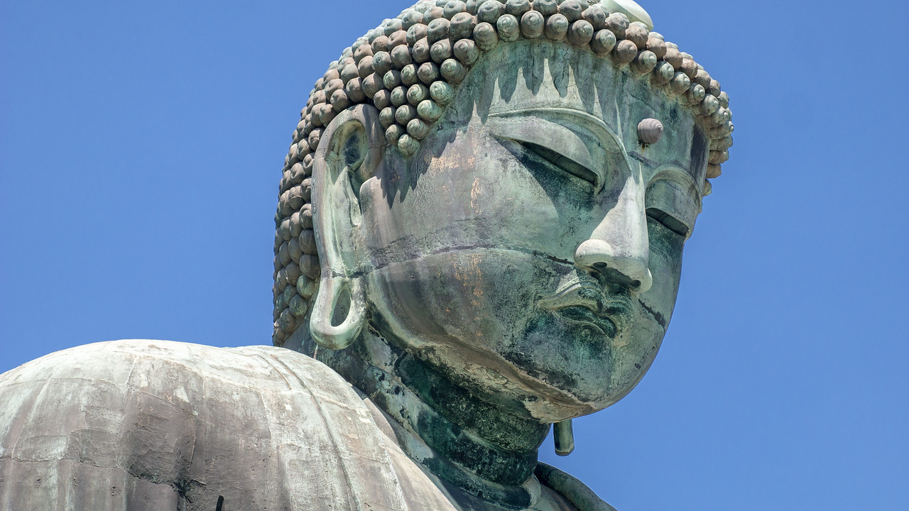 The Great Buddha of Kamakura (鎌倉大仏, Kamakura Daibutsu) at Kōtoku-in