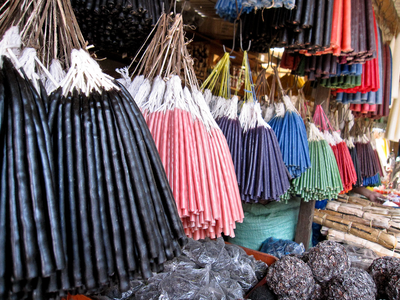 candles at the chichicastenango market