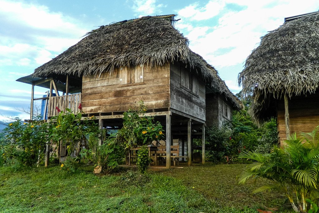 The basic wooden bungalows provided by Urari at Silico Creek, Panama.