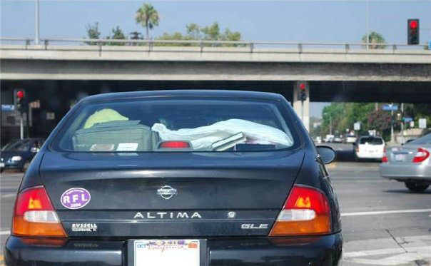 Declutter and Purge Before You Travel