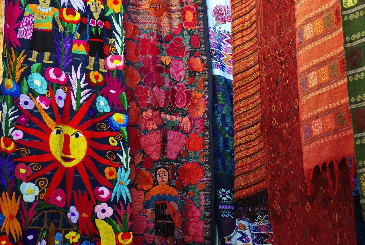 textiles at the chichicastenango market