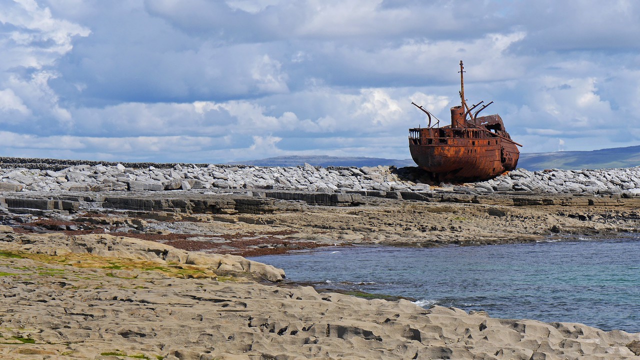Plassey Shipwreck on inisheer aran islands