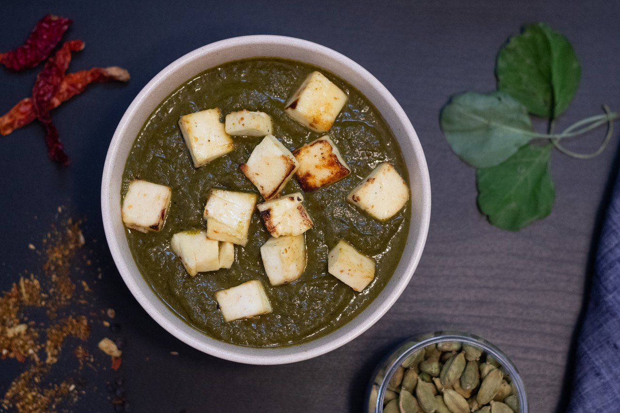 palak paneer indian food